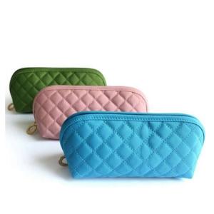 China Dames Diamond Pattern Custom Cosmetic Bags avec les compartiments distincts supplier