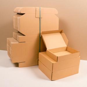 China Caja de embalaje plegable de papel Kraft de tamaño personalizado wholesale
