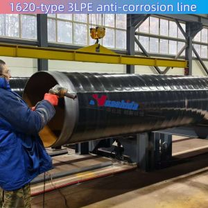 China Ligne de production de tuyaux de revêtement 3LPE avec une épaisseur de revêtement de 1,8-2,7 mm 900 kW Puissance totale et épaisseur de PE de 2-3 mm wholesale