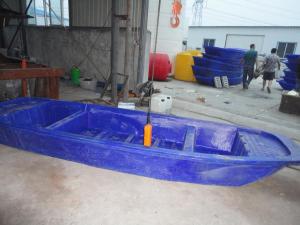 China cheap flat bottom plastic fishing boats on sale 