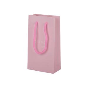 210gsm Coated Paper Gift Packing Paper Bags Pink Color Multipurpose OEM