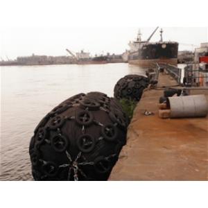 Ship Floating Pneumatic Rubber Fenders ISO 17357 Black Yokohama Chain Tyre Net
