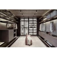 China Tailored Modern Custom Walk In Closet Wardrobe With Glass Door Penal on sale