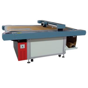 China High Cost Performance Automatic Contour Cutting Plotter with 2 Years Warranty and High Performance 3 Phase Step-motor wholesale