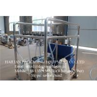 China Blue Cow Dairy Mobile Milking Machine Equipment With 4 Buckets on sale