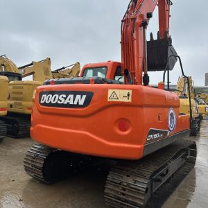 China DL06 Engine Model Doosan Crawler Excavator Advanced Hydraulic System and power Engine wholesale