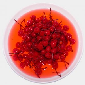 China High Grade Sweet Canned Fruit , Light Syrup Tinned Fresh Red Cherry supplier