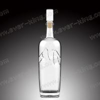 China Crystal White Flint Custom Glass Bottle 750 ML for Luxury Liquor and Spirit on sale