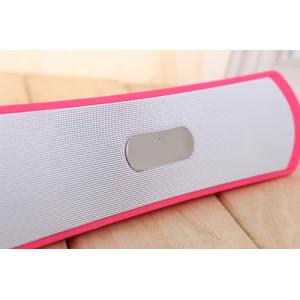 New model Bluetooth speaker 900 mAh li-polymer battery huge woofer bass speaker