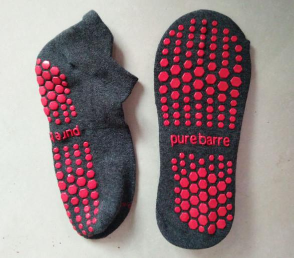 Eco - Friendly Pure Barre Non Slip Grip Socks / Dance Non Slip Ankle Socks