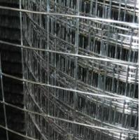 China 2.0mm-4.00mm Galvanized Welded Wire Mesh Fencing Iron Wire Mesh Fence antirust on sale