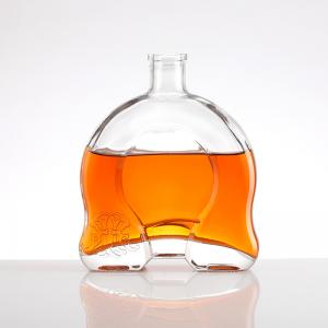 China Super Flint 500 ml 700 ml 750 ml Glass Whisky Bottle with Cork Wine Tasting Essential supplier