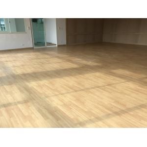 China 6mm PVC Sport Flooring Wooden Grain Pattern Dancing Room supplier