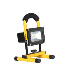 China 10-100W Rechargeable LED Flood Light Ip65 Waterproof supplier
