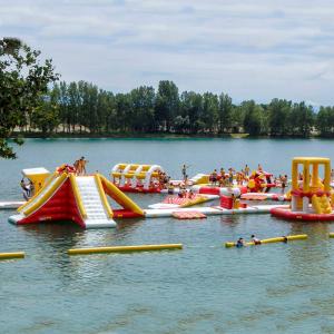 China Free Customized Design Lake Inflatable Floating Water Park Games supplier
