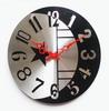 China Horloge circulaire antique en métal manufacturer