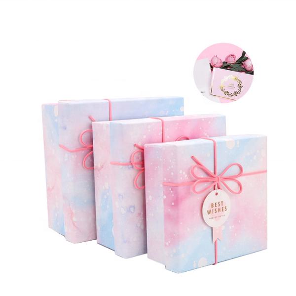 Caja de regalo de papel de lujo plegable del cuadrado de encargo de la impresión con la cinta