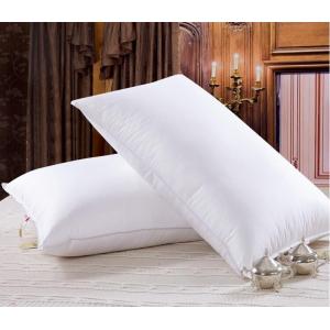 China 700G Down Feather Pillow Fashion Custom Various Accessories supplier