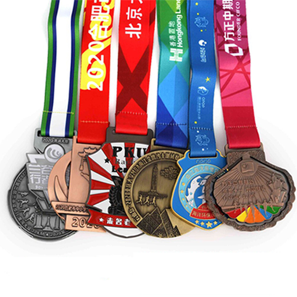 Custom Medal and Commemorative Medal with 1.5-5mm Thickness Custom Shape and Antique Finish for Souvenir Gifts