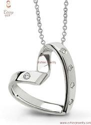 Wholesale Brass Clear CZ bezel setting Rotary dangling heart pendant with white