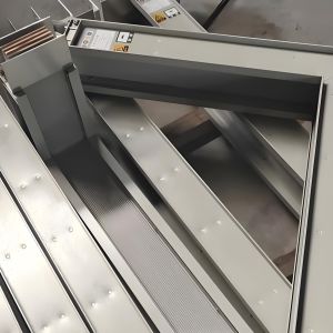 China IP68 LV Bus Duct Fireproof Waterproof Bus Bar Trunking Enclosed Type wholesale