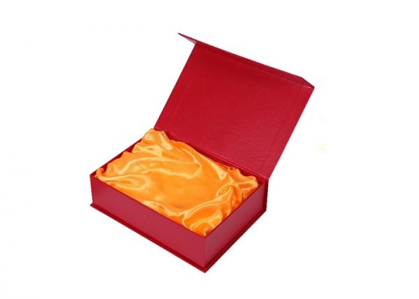 Customized Decorative Packaging Box Packing Cloth Rigid Lid / Base With Magnetic
