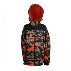 China Hooded Camo Print Water Resistant Soft Shell Jacket Kids Customized supplier