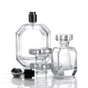 China Botellas para almacenamiento al por mayor Botellas de perfume de vidrio transparente Botellas de cosméticos portátiles supplier