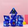 China Blue Crystal Skull Resin Boarding Dice Set Dragão e Masmorra wholesale