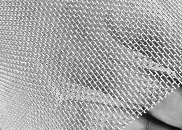 China 30m Standard Roll Size Stainless Steel Filter Mesh with Mesh Count 2-2800 and ISO9001 Certified for Wide Applications wholesale