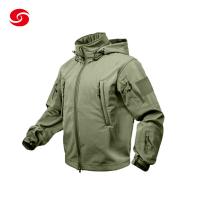China Winter Autumn Military Outdoor Equipment Soft Shell Men Wind Breaker Jacket on sale