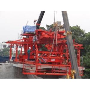 China Electric Winches Segment Lifter / Lifting Systems Mobility With Rubber Tyre Mounted supplier