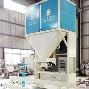 China 360 Bags / Hour Zeolite Granular Dry Sand Packaging Machine supplier