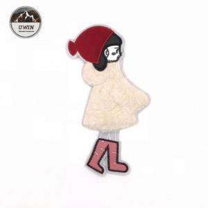 China Hot Selling Red Hat Plus White Coat Girl Towel Embroidery Patch#L30018 supplier
