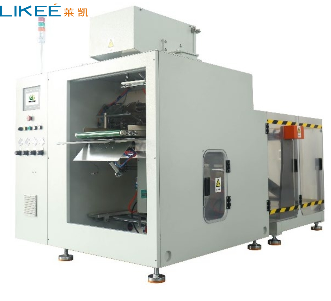 China LK-CF02 Film Rewinding Machine Fitted with Tailorable Mother Roll Changer wholesale