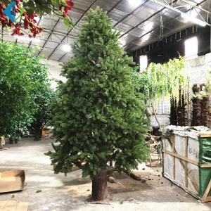Courtyard Decoration Artificial Pine Trees , Evergreen Artificial Christmas Trees