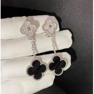 18k Gold Van Cleef Magic Alhambra Earrings 2 Motifs With Agate Diamond
