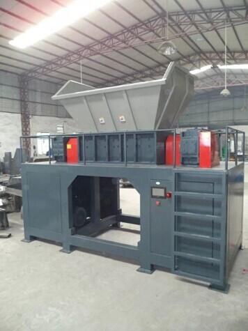 Strong Two Shaft Shreddering equipments for big plastic material&drum crusher