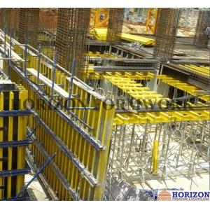 China Vertical Wall Formwork Systems Composed With H20 Beams , Steel Walings , Plywood supplier