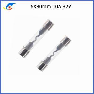 China 32V DC Voltagem nominal Mini Auto Fuse Com Baixa Capacidade de Quebra Para PC / PA Corpo supplier