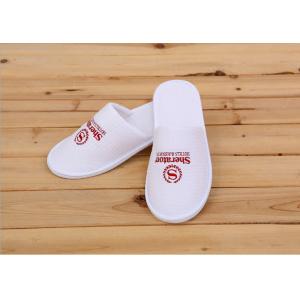 China Logo Printed White Color Disposable Hotel Slippers For Womens / Mens / Kids wholesale