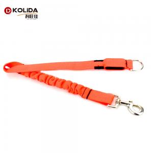 China Led Safety Flashlight Pet Leashes Connect With Retractable Dog Leash supplier