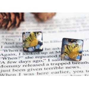 China Van Gogh’s Guess Handcrafted Black Square Dry Flower 925 Silver Stud Earrings For Sale supplier