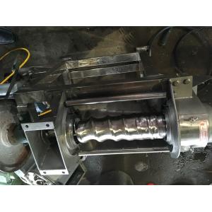 China きれいになること容易な2T/H SUS304のココナッツJuicing機械 wholesale