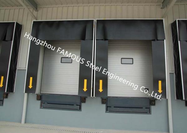 Commercial PVC Doors With Folding Rubber Seal For Logistic Unloading Platform