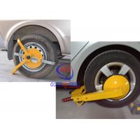 China Manual Car Wheel Clamp , yellow Anti - theft parking wheel lock With 2 Keys on sale
