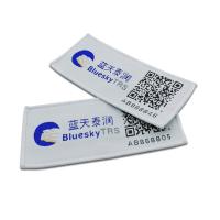 China ISO18000-6C Passive Rfid Clothing Tags / Washable UHF Laundry Tags With Barcode on sale