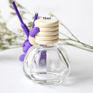 China 15 ml perfume bottles Hang style for car using supplier