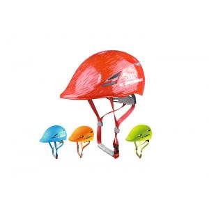 China Tamanhos adultos do vermelho três do capacete da bicicleta das meninas protetoras do CE para a segurança principal wholesale