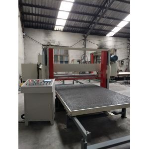 China High Precision  Horizontal Foam Slicing Machine With 1650mm Width wholesale